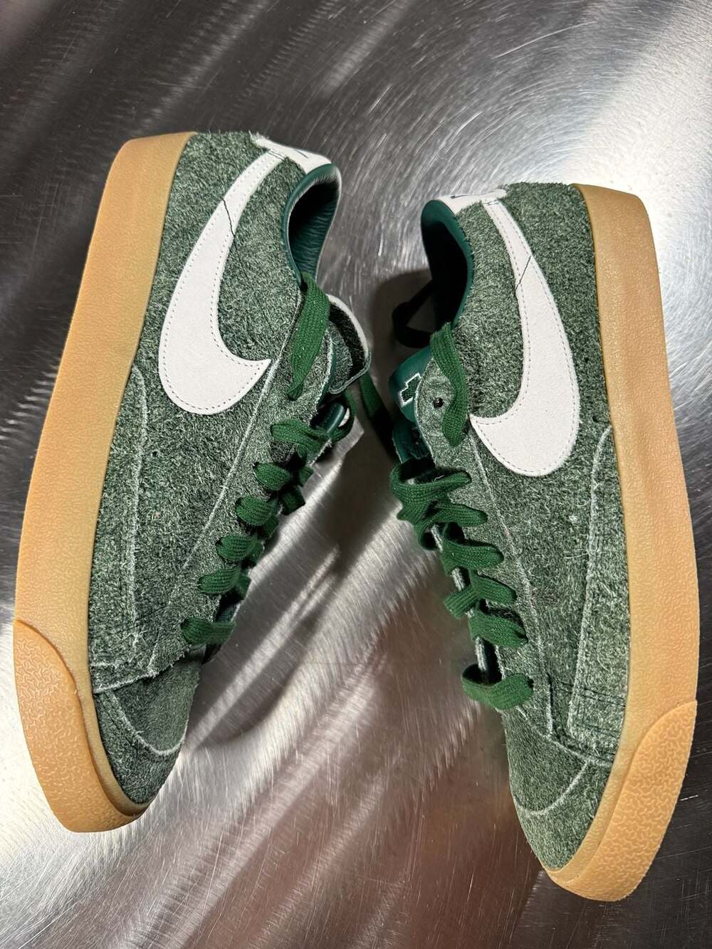 Nike Blazer Low x Devin Booker x Chevrolet 'Team Dark Green' Size 10.5 - Picture 4 of 8